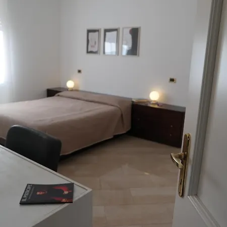 Apartment Machiavelli House